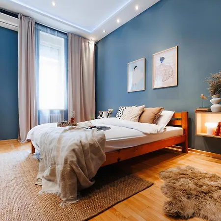 Soul House 110m2 With Balcony & Foosball Old Town *